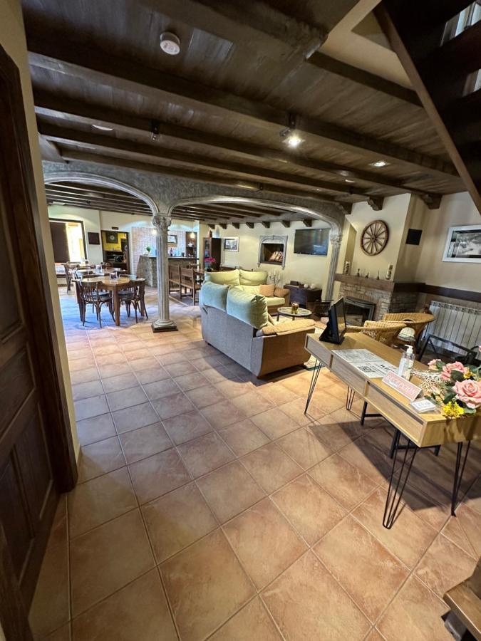 Hotel Rural Monasterio De Ara Mada Santa Colomba de las Arrimadas Kültér fotó